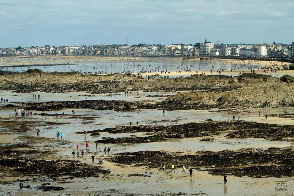 Le Cati Mini Villa Cancale Ruang foto