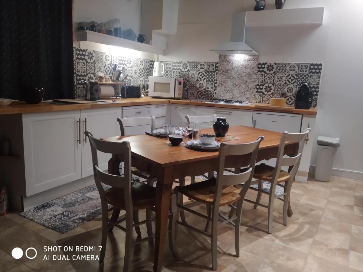 Le Cati Mini Villa Cancale Bagian luar foto
